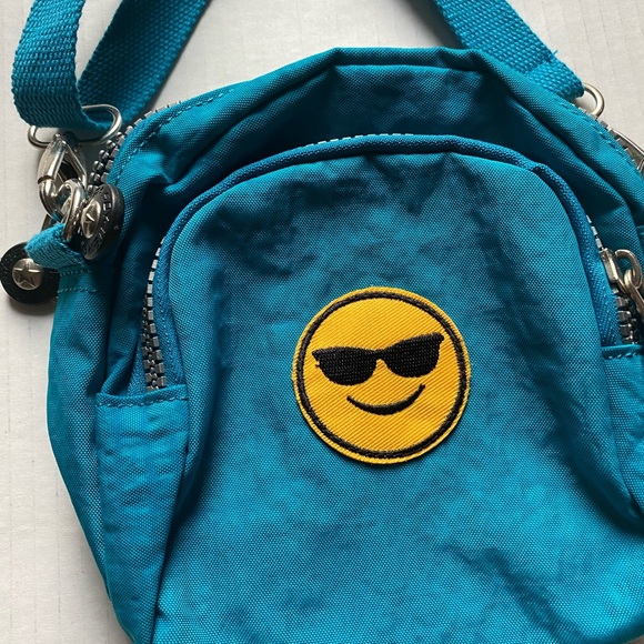 SOYATER Smiley Face Tirquise Crossbody bag Nylon - Picture 7 of 7